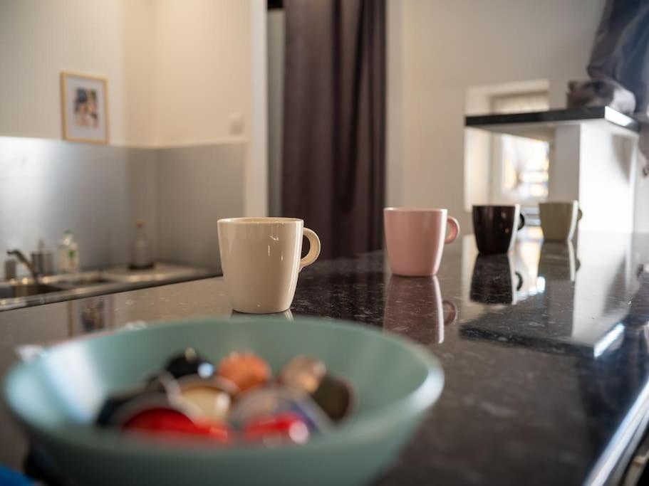 Appartement Tout Equipe 4 Couchages Avec Terrasse Et Parking Venelles Buitenkant foto